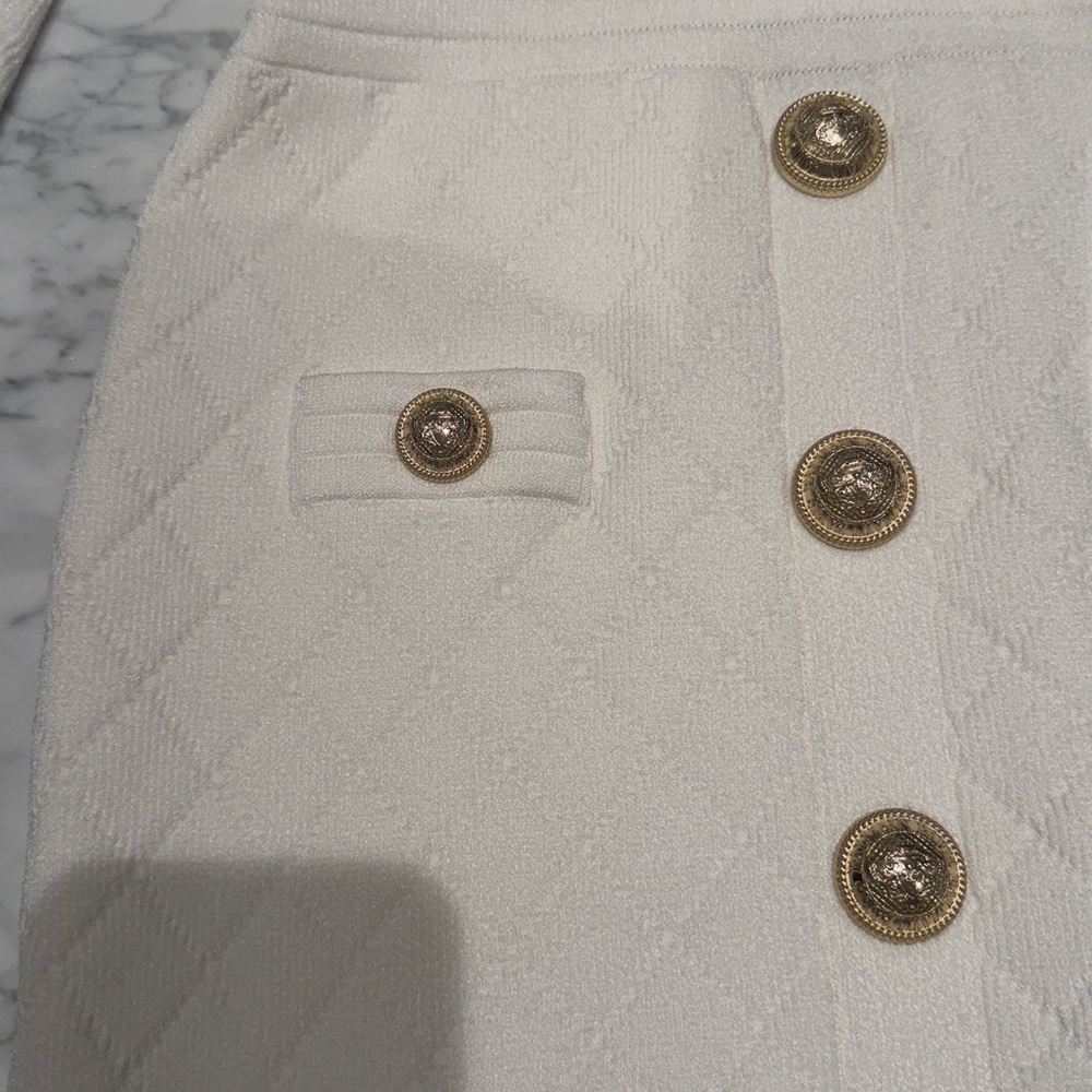 Balmain
Button embellished quilted dress - Picture 9 of 17